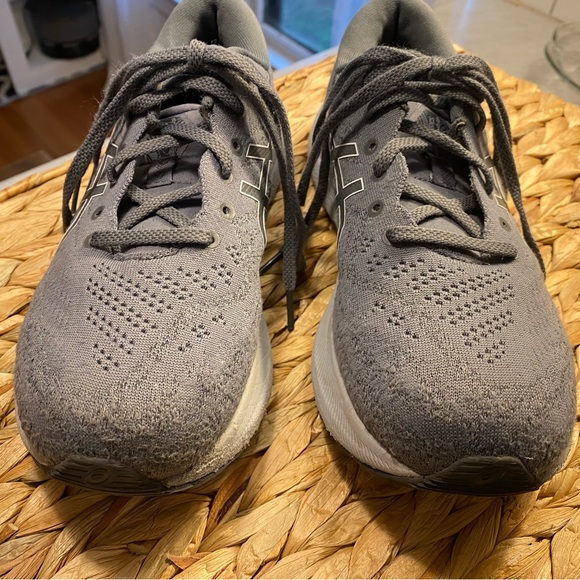 ASICS Gel Kayano 29 - Picture 6 of 8